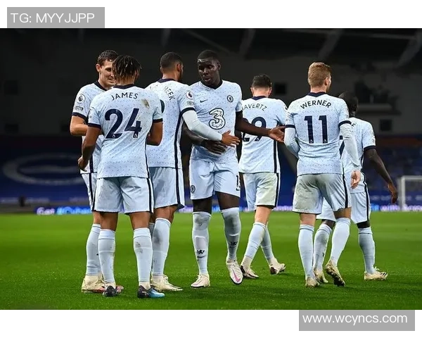 上海足球队以53分领跑冠军赛积分榜展现强劲实力