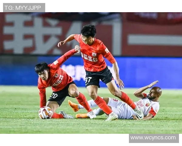 上海足球队意识争议引发热议球迷与专家各持己见的背后故事