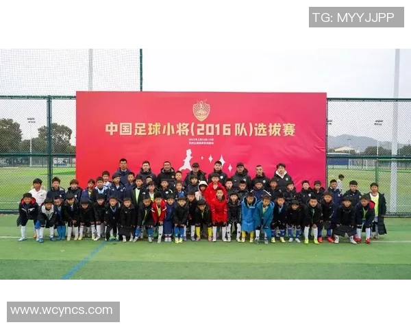 校队足球招生开启新篇章热爱足球的你快来加入我们一起追逐梦想