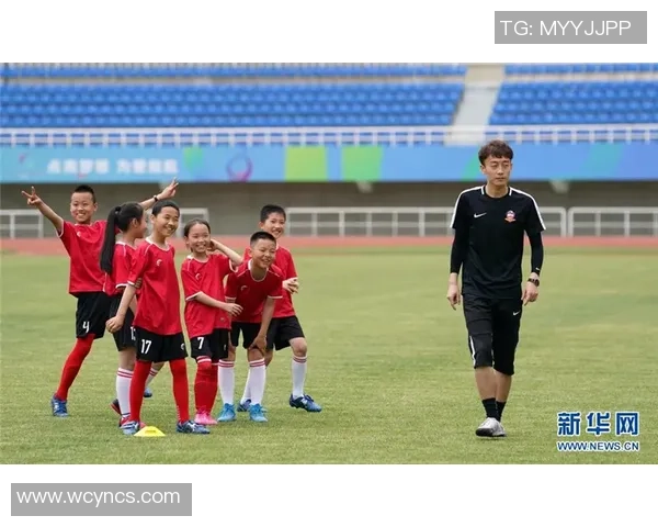 燕府足球：激情与梦想交织的绿茵传奇之旅，书写属于我们的辉煌篇章
