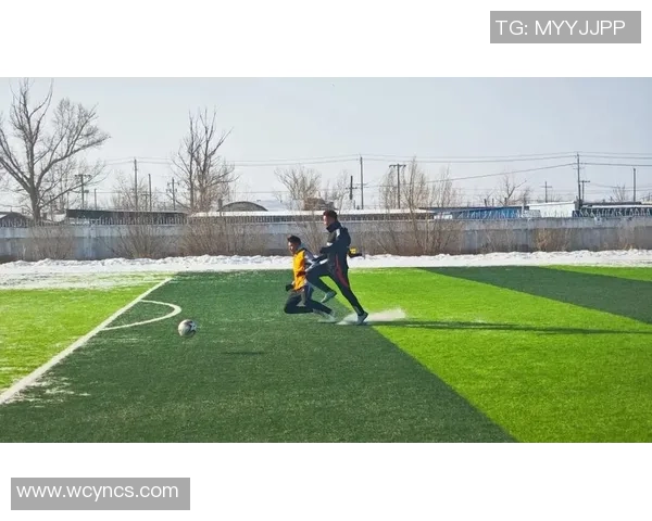 足球照耀梦想之路点燃激情与团结的火焰